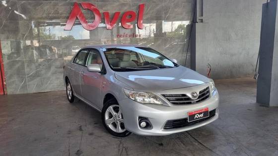 TOYOTA COROLLA 1.8 GLI 16V FLEX 4P AUTOMÁTICO TOYOTA COROLLA 1.8 GLI 16V FLEX 4P AUTOMÁTICO